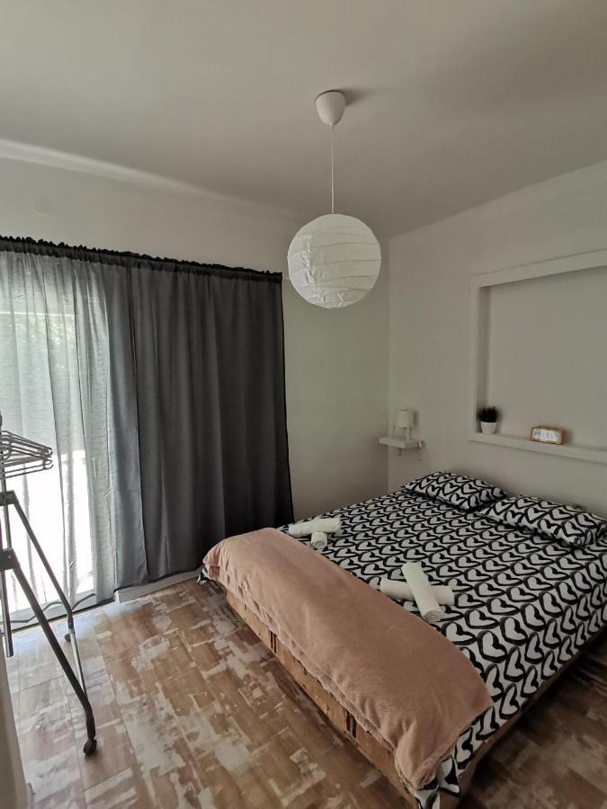 Ema & Mila 2 Apartment Knin Ngoại thất bức ảnh
